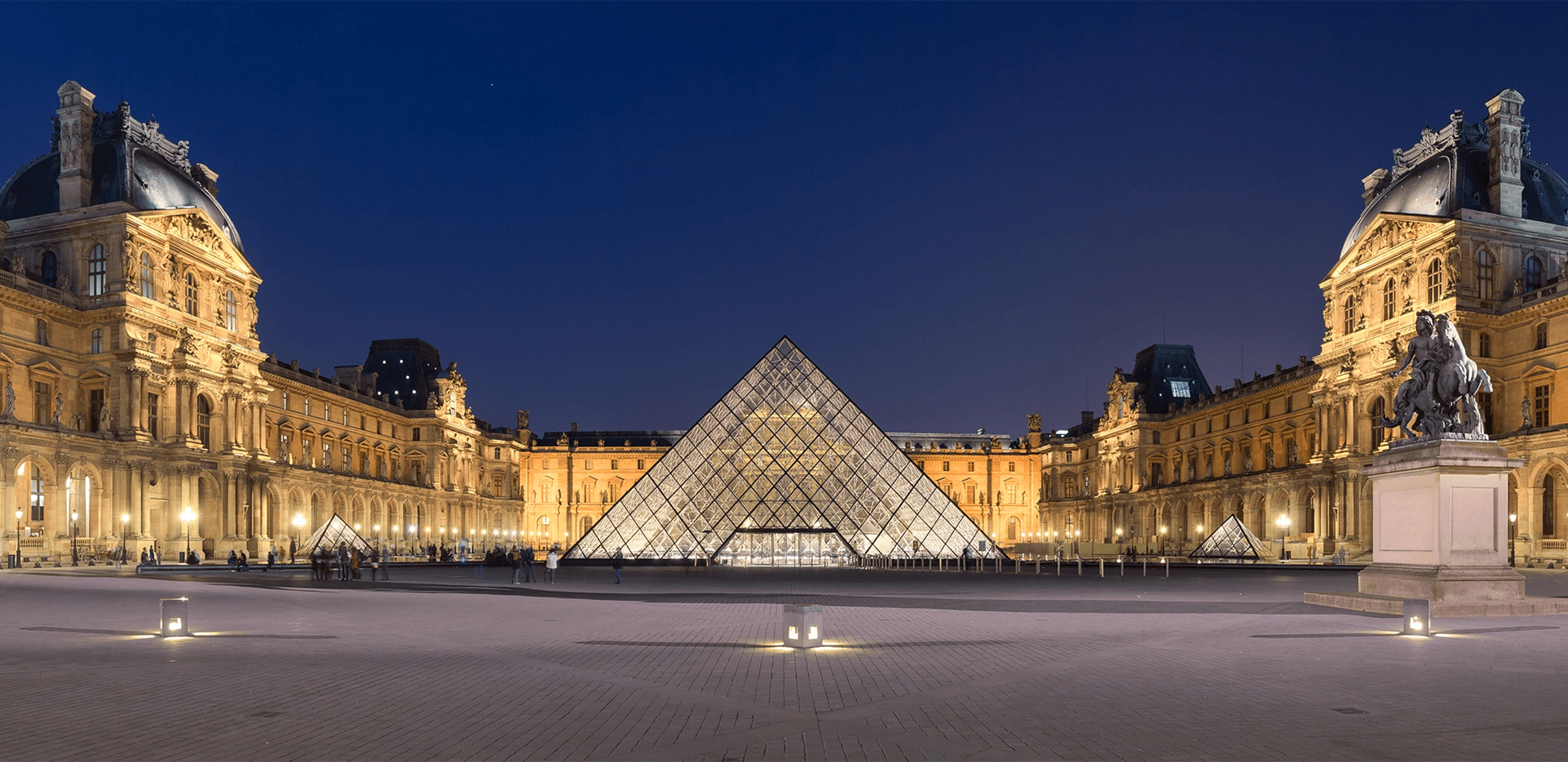 Louvre Museum